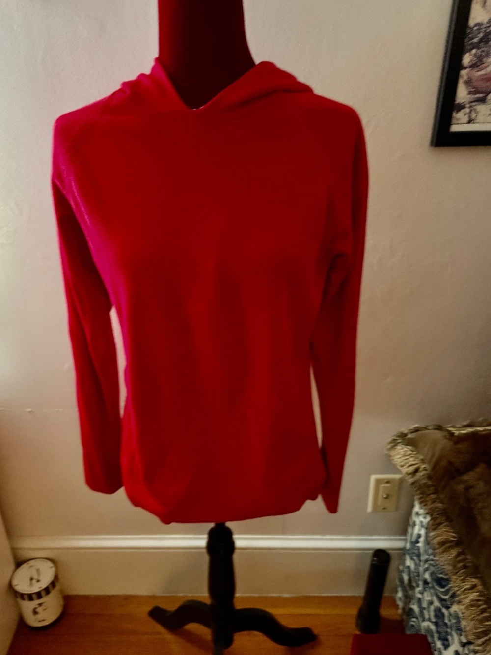 Hanna Anderson Wms Red Fully lined and hooded sweatshirt size sm